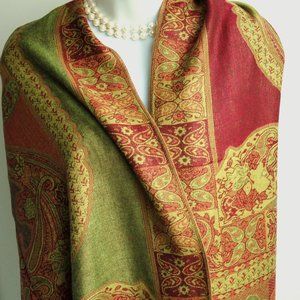 Red and Green Floral Pashmina Scarf Shawls Hair Wrap Warm Cozy Scarves for Women